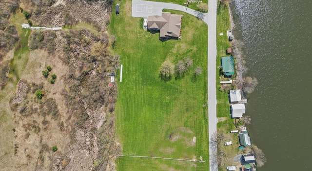Photo of 69 Lakewood Dr #2, Swanton, VT 05488