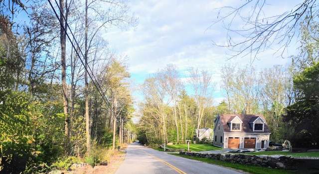 Photo of 31 Langford St, Raymond, NH 03077