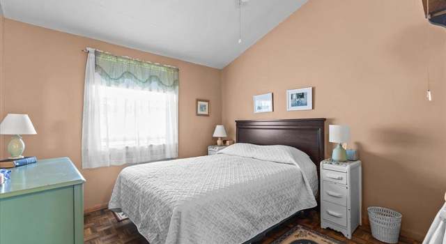 Photo of 61 Bourdeau Ln S, Alburgh, VT 05440
