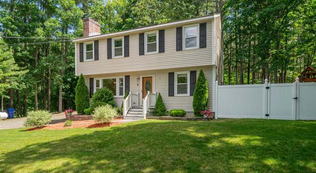 Photo of 4 Patricia Dr, Hudson, NH 03051