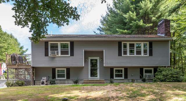 Photo of 6 Southwood Dr, Londonderry, NH 03053