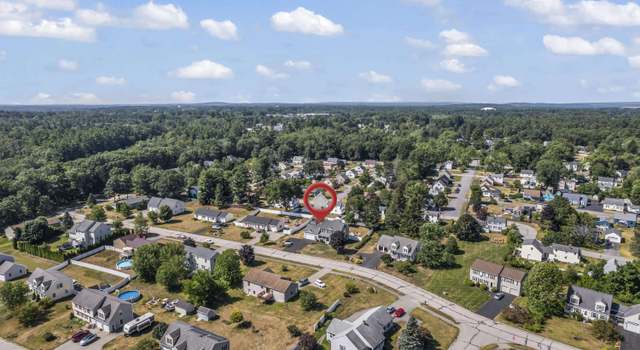 Photo of 41 Cornfield Dr, Somersworth, NH 03878
