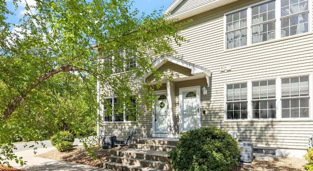 Photo of 19 Steeple Chase Dr, Hampstead, NH 03841