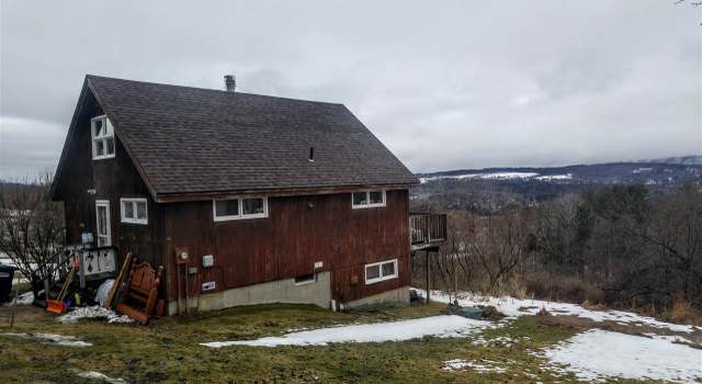 Photo of 78 Valley View Rd, Waterbury Center, VT 05677