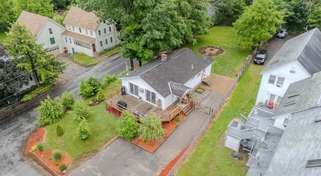 Photo of 15 Prospect St, Farmington, NH 03835