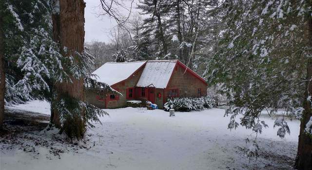 Photo of 143 Old Stage Rd, Putney, VT 05346