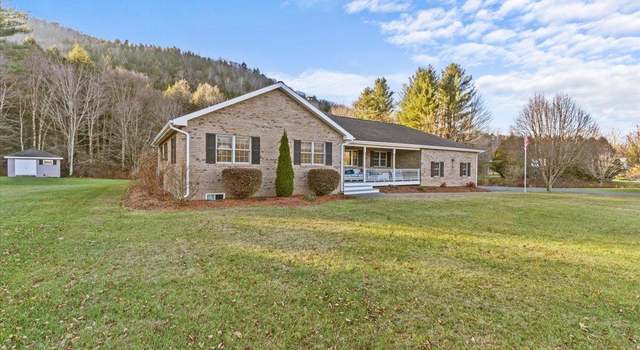 Photo of 113 Blackbird Swale Dr, Huntington, VT 05462