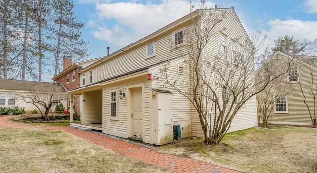 Photo of 85 Dartmouth College Hwy #404, Lyme, NH 03768