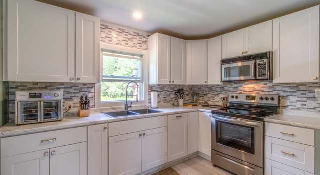 Photo of 2676 S Wheelock Rd, Lyndon, VT 05851