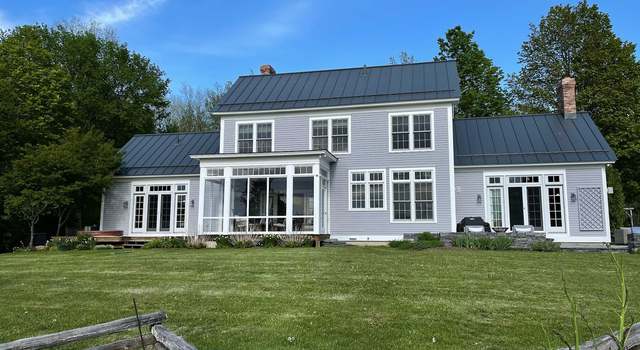 Photo of 860 West St, Cornwall, VT 05753