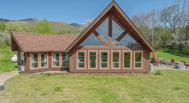 Photo of 19 Bailey Rd, Jefferson, NH 03583