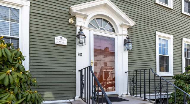 Photo of 98 Court St #6, Portsmouth, NH 03801