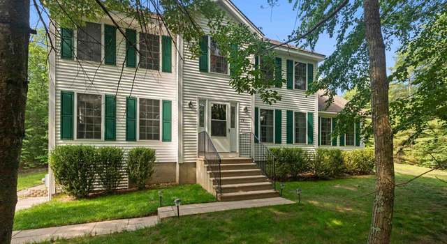 Photo of 33 Watson Hill Rd, Raymond, NH 03077