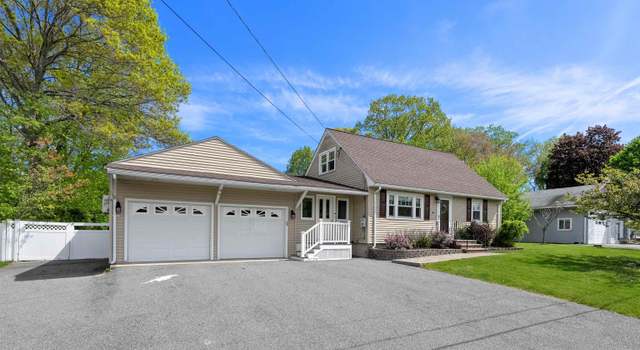 Photo of 20 Colonial Dr, Salem, NH 03079