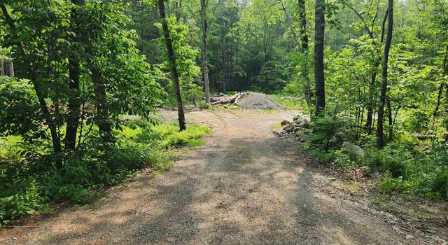 Photo of 104 Beauty Hill Rd, Barnstead, NH 03225