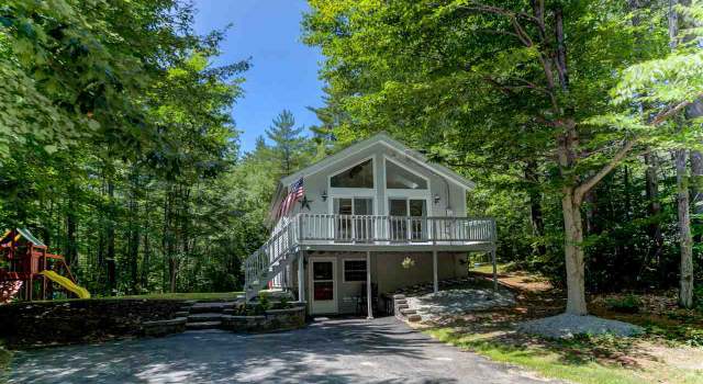 Photo of 127 Robinwood Rd, Conway, NH 03818