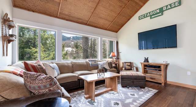 Photo of 40 Loon Village Rd #1, Lincoln, NH 03251