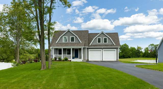 Photo of 13 Willowbrook Ave, Greenland, NH 03840