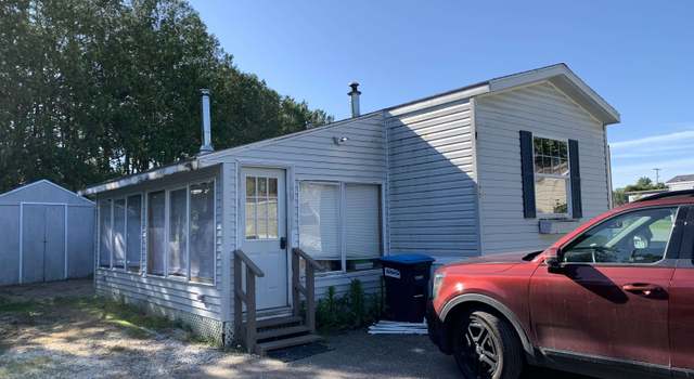Photo of 70 Fifth St, Colchester, VT 05446