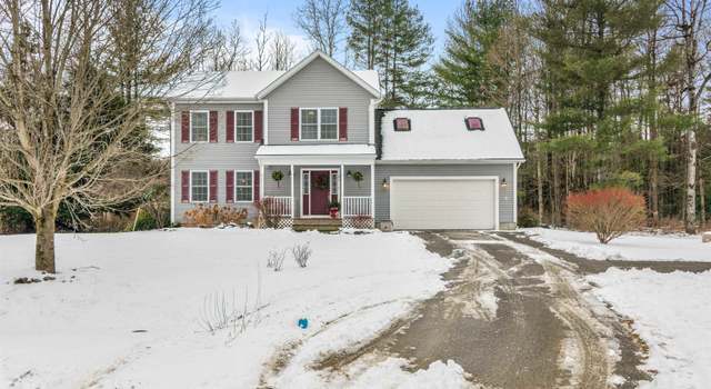 Photo of 91 Wildflower Ln, Colchester, VT 05446