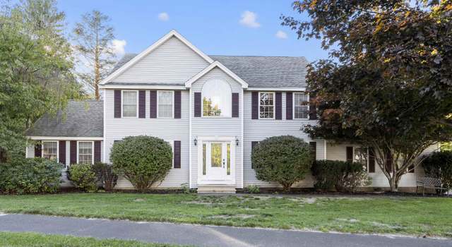 Photo of 32 Sousa Blvd, Hudson, NH 03051