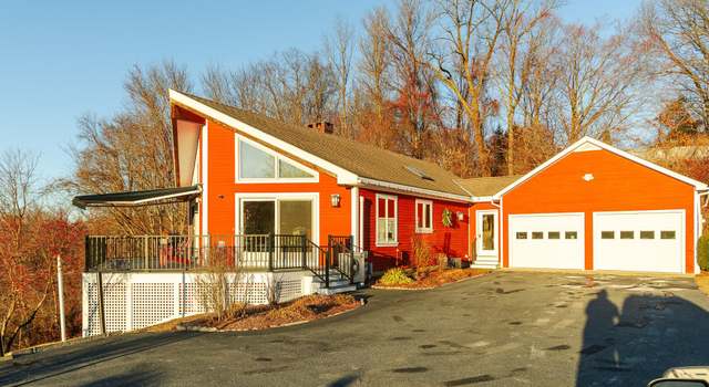 Photo of 58 South St, Walpole, NH 03608