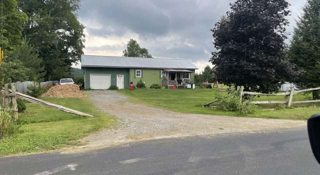 Photo of 410 Water St, Albany, VT 05820