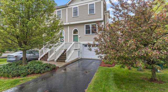 Photo of 47 Finch Ct, South Burlington, VT 05403