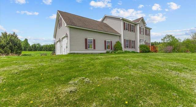 Photo of 570 Slattery Rd, East Fairfield, VT 05448