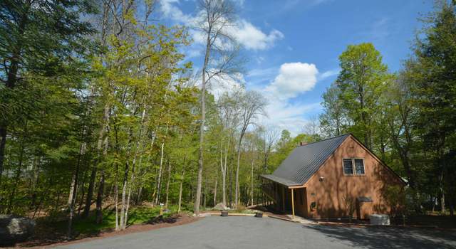 Photo of 96 Greensward Dr, Grantham, NH 03753