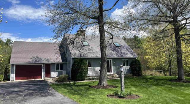 Photo of 86 Whitten Neck Rd, Wolfeboro, NH 03894