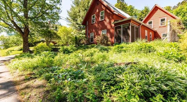 Photo of 421 Locust St, Rollinsford, NH 03869
