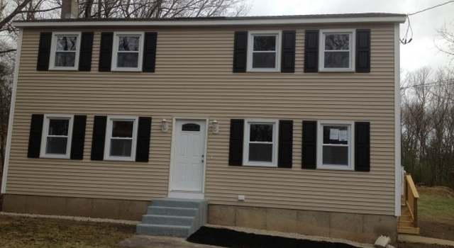 Photo of 71 Schaeffer Cir, Hudson, NH 03051