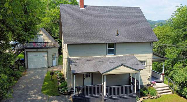 Photo of 42 Lafayette St, St. Johnsbury, VT 05819