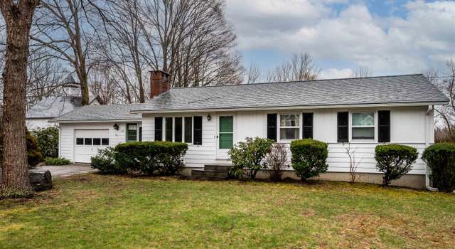 Photo of 639 Silver St, Rollinsford, NH 03869