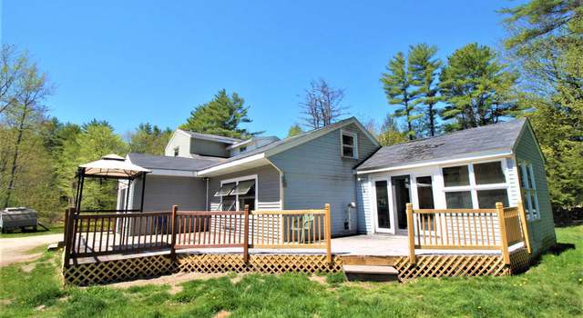 Photo of 11 Old Woods Rd, Tuftonboro, NH 03816