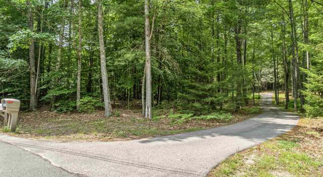 Photo of 11 Spencer Ln, Lee, NH 03861