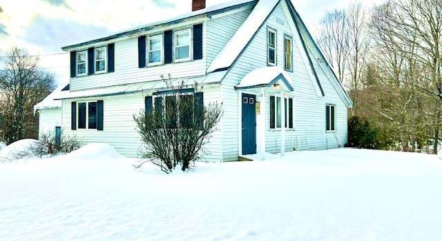 Photo of 943 Lime Kiln Rd, Haverhill, NH 03780