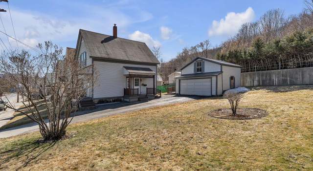 Photo of 42 Center St, Barre City, VT 05641