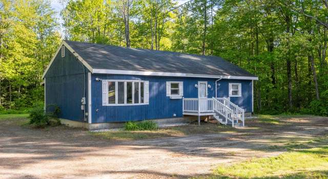 Photo of 31 Reservoir Rd, Meredith, NH 03253