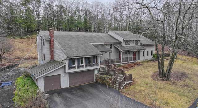 Photo of 8 Hillside Rd, Kingston, NH 03848