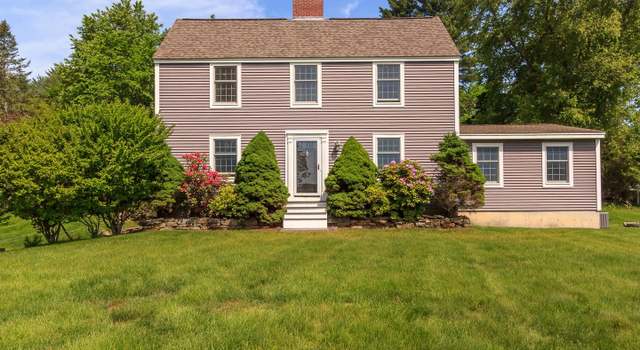 Photo of 19 Cambridge Rd, Hampstead, NH 03841-2250
