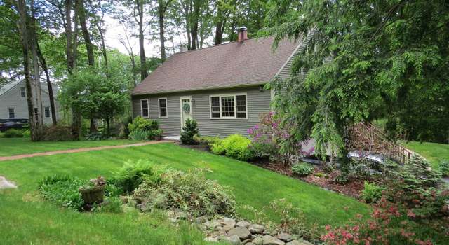 Photo of 532 Black Brook Rd, Goffstown, NH 03045