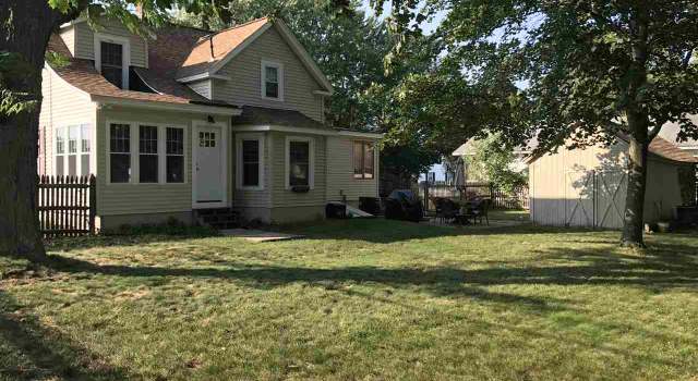 Photo of 39 Pine Hill Ave, Nashua, NH 03064-1347