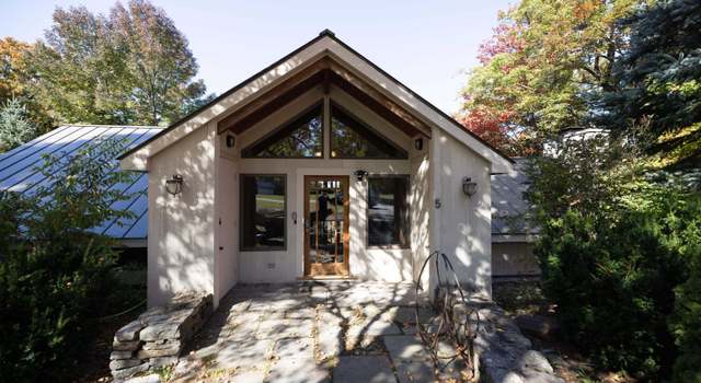 Photo of 5 Stratton Ridge Rd, Winhall, VT 05340