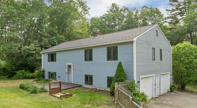 Photo of 32 Long Hall Dr, Berwick, ME 03901