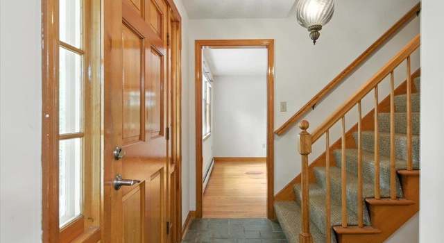 Photo of 15 Yandow Dr, South Burlington, VT 05403