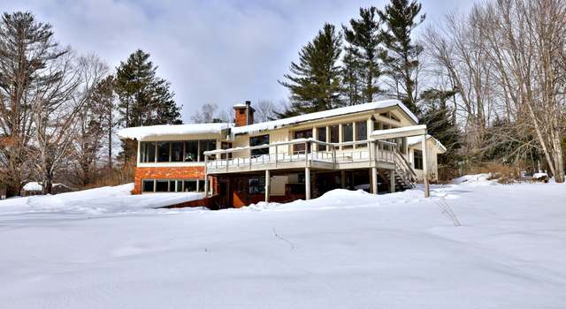 Photo of 192 Cream Hill Rd, Mendon, VT 05701