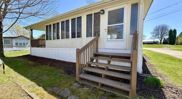 Photo of 15 Whites Ln Unit Ave B, Grand Isle, VT 05458