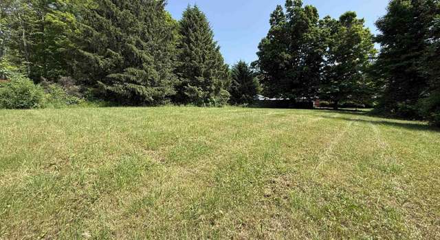 Photo of 2 Hamlen's Garden Ln, Swanton, VT 05488